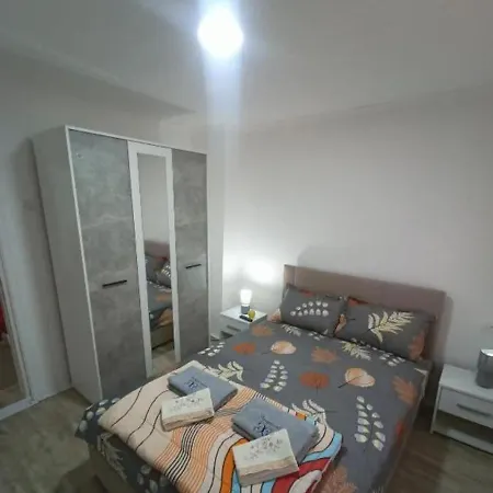 Апартаменты Vikendica I Hs